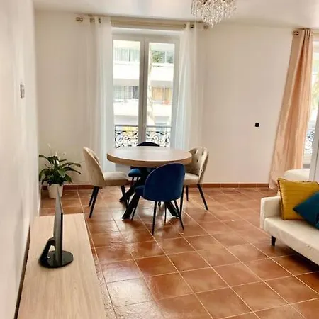 Apartment Quartier Latin 5 Eme *